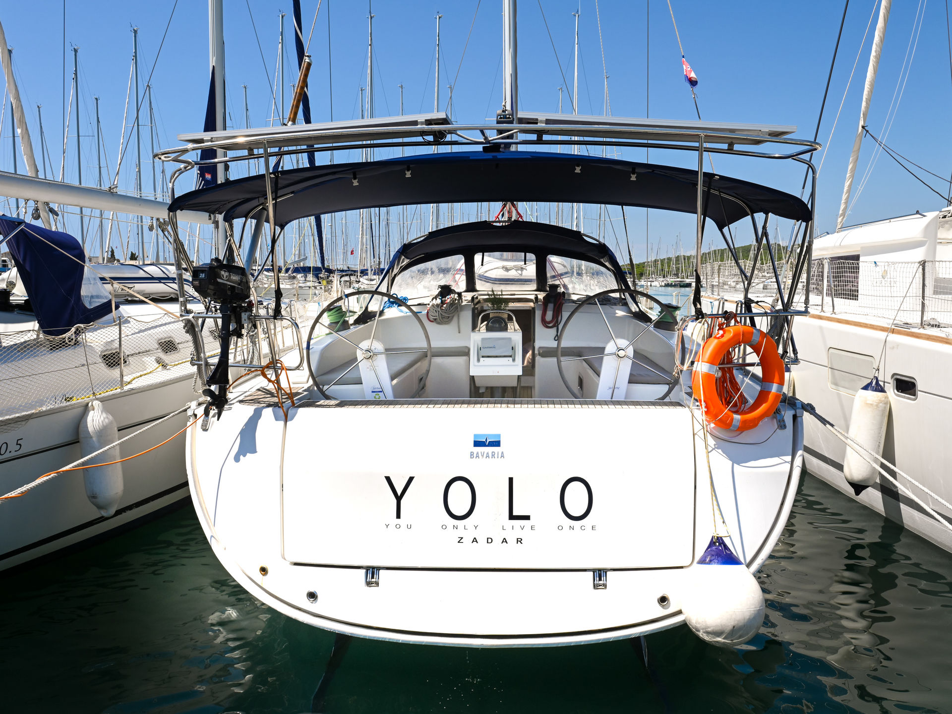 5150974860000100012_YOLO0001_Main.jpg