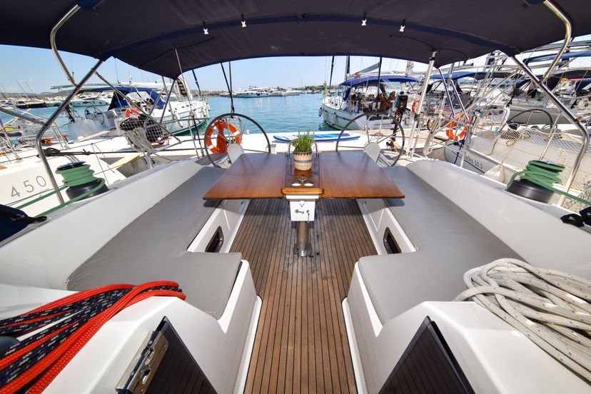 Bavaria Yachtbau CRUISER 51 YOLO