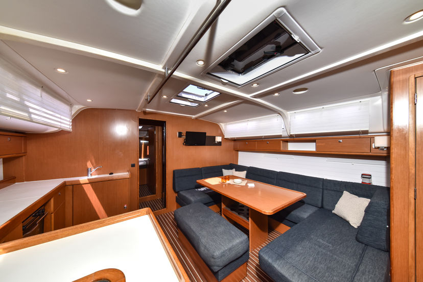 Bavaria Yachtbau CRUISER 51 YOLO