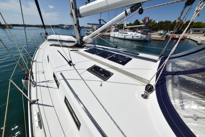 Bavaria Yachtbau 45 Controvento