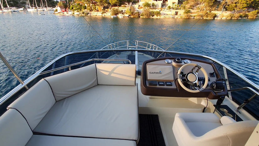 Beneteau MONTE CARLO 5 Sundowner