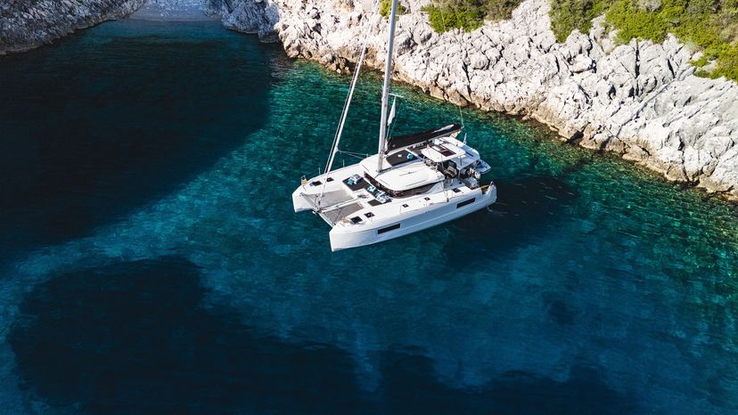 Lagoon 43 ZOE