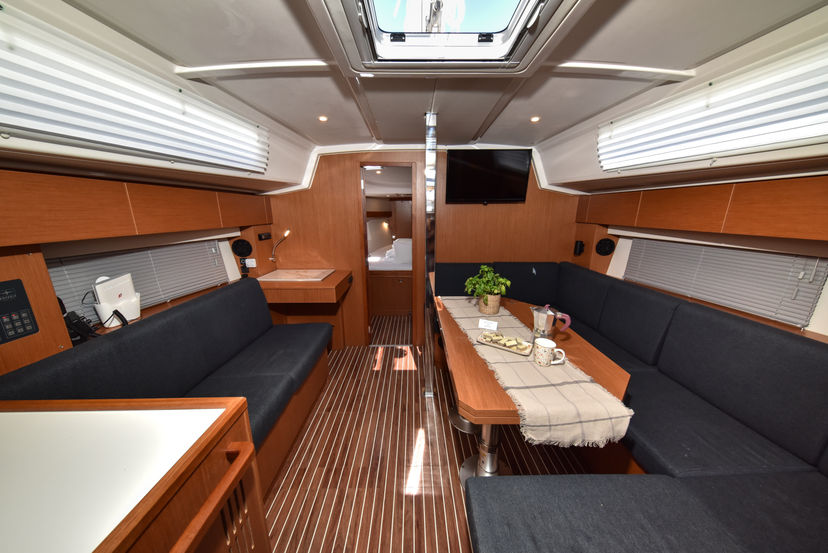 Bavaria Yachtbau C42 Bella