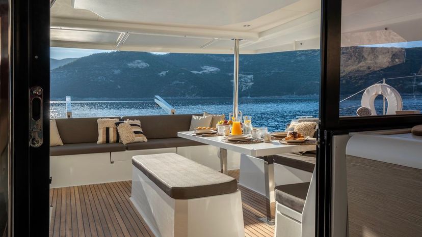Fountaine Pajot 45 PHOEBE