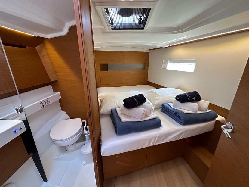 Jeanneau 410 Wind Kiss