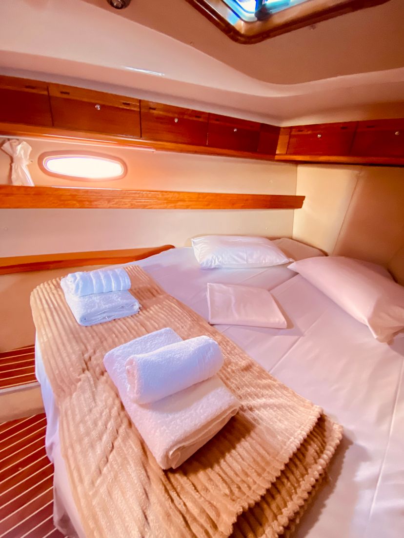 Bavaria Yachtbau 42 Iro (Pax 7)