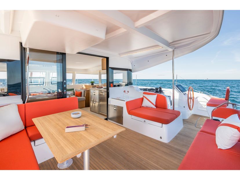 Excess Catamarans EX TWISTER