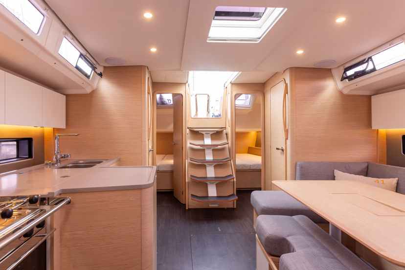 Dufour Yachts 41 Sunsail 41.3 Premium