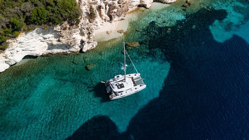 Lagoon 42 LUNA