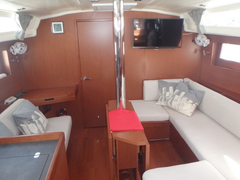 Beneteau OCEANIS 41.1 PIA