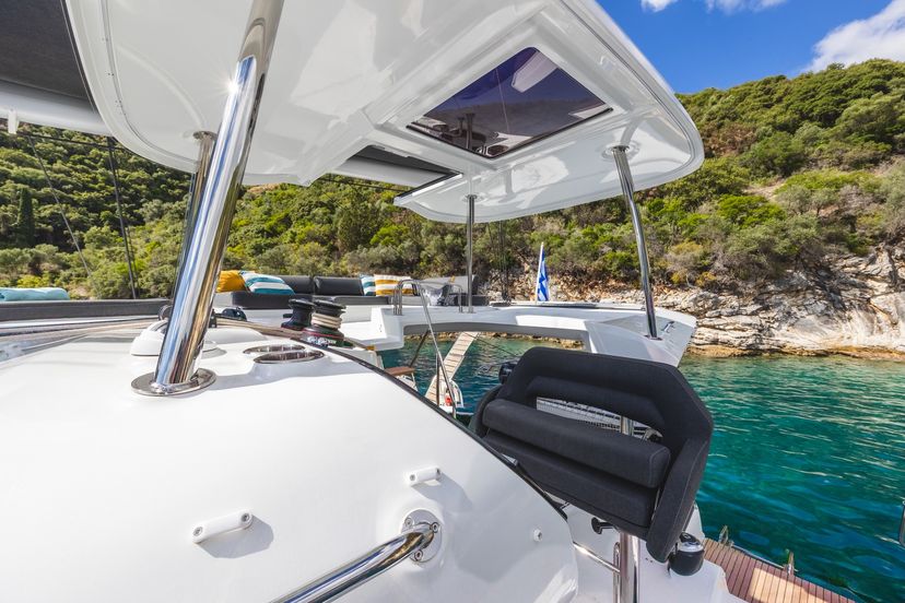 Lagoon 43 SOLANA