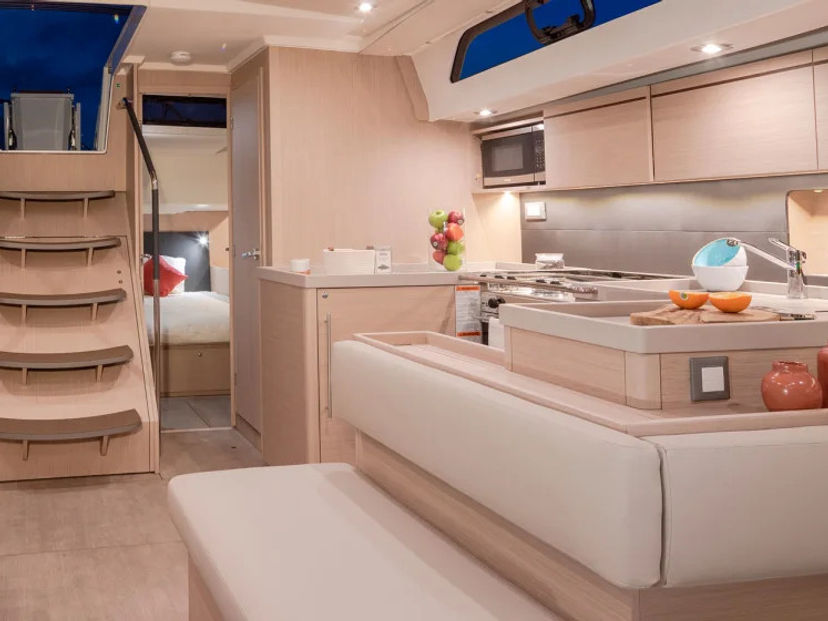 Jeanneau 52 Moorings 52.4 Exclusive