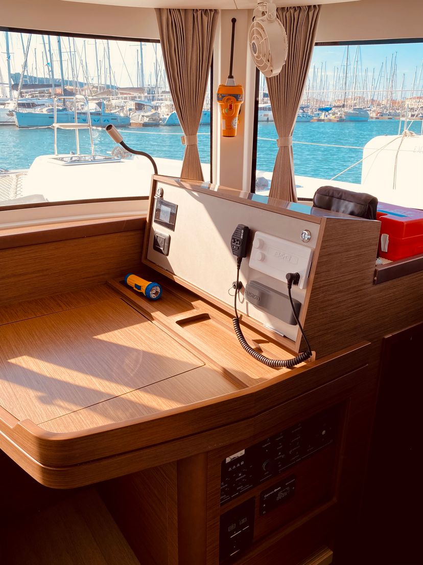 Lagoon 42 Kaiki (Pax 10)