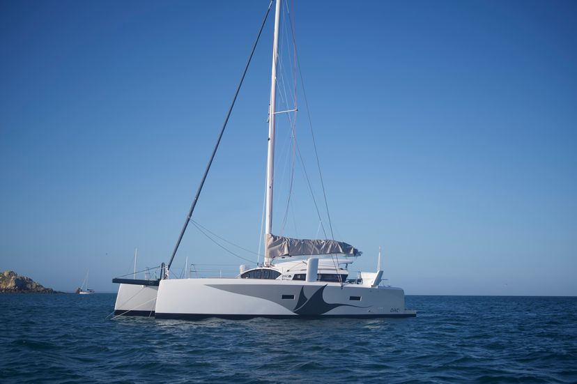 Marsaudon Composites 42 Manta Va'a