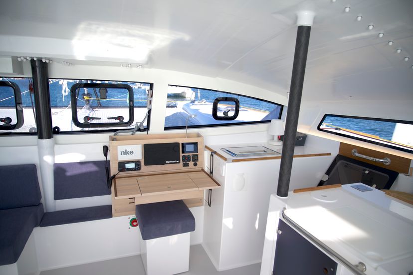 Marsaudon Composites 42 Manta Va'a