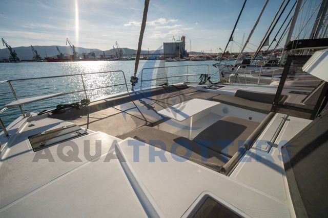 Bali Catamarans 4.2 Silver IX