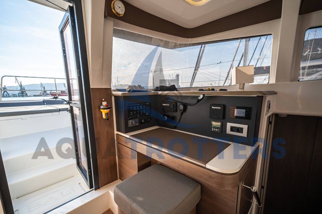 Bali Catamarans 4.2 Silver IX