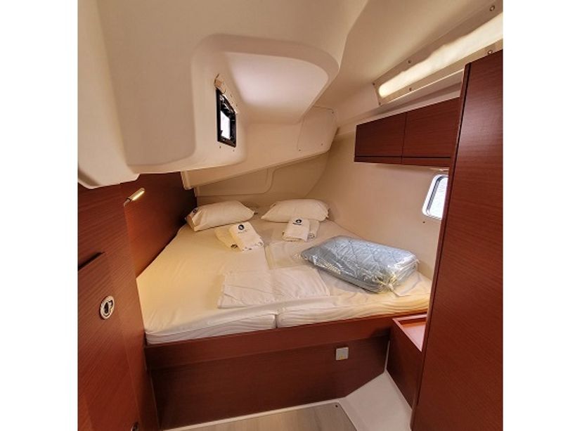 Hanse Yachts 41 heNA