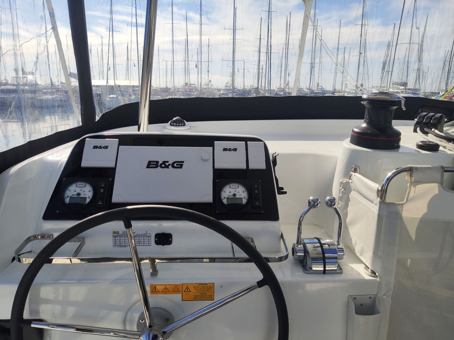 5303995400000102232_alberta-catamaran-3.jpg