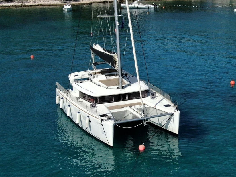 Lagoon 45 SAMOGON