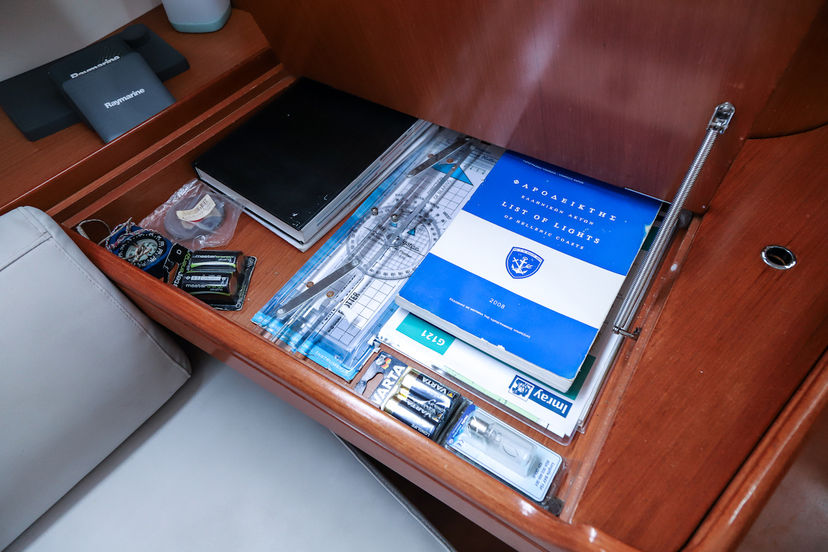 Beneteau OCEANIS 43 Mojito
