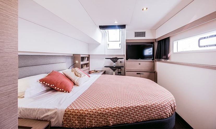 Fountaine Pajot 51 Ocean Eye (crewed) WEDNESDAY