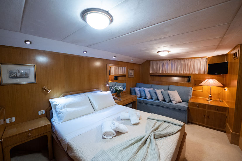 Perama Shipyard S 102 Elena