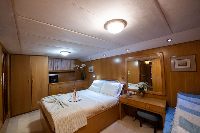 Perama Shipyard S 102 Elena