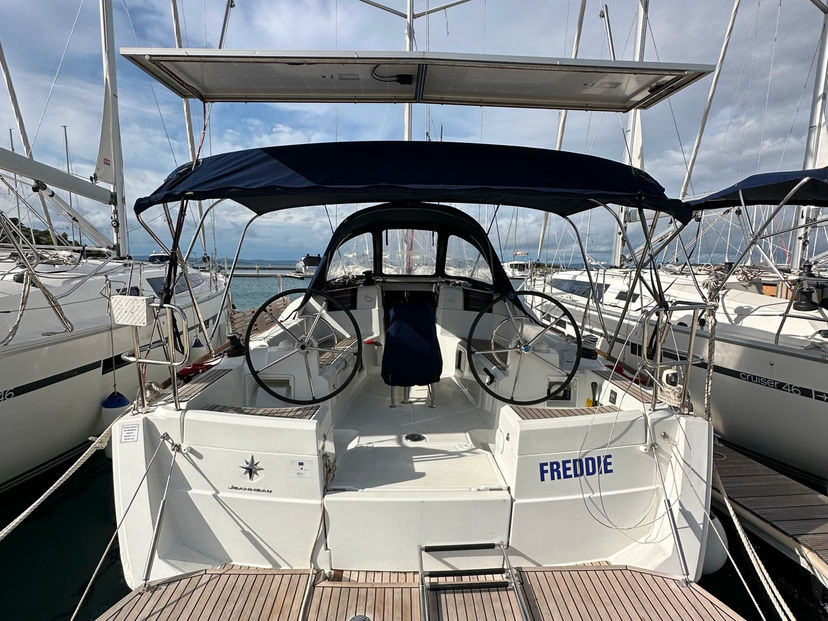 Jeanneau 38 Freddie