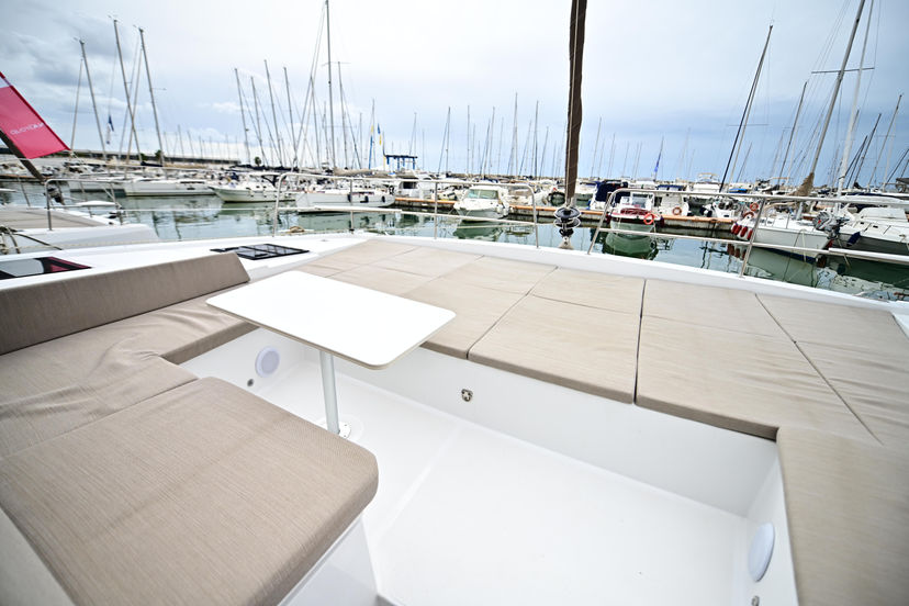 Bali Catamarans 4.4 Archè