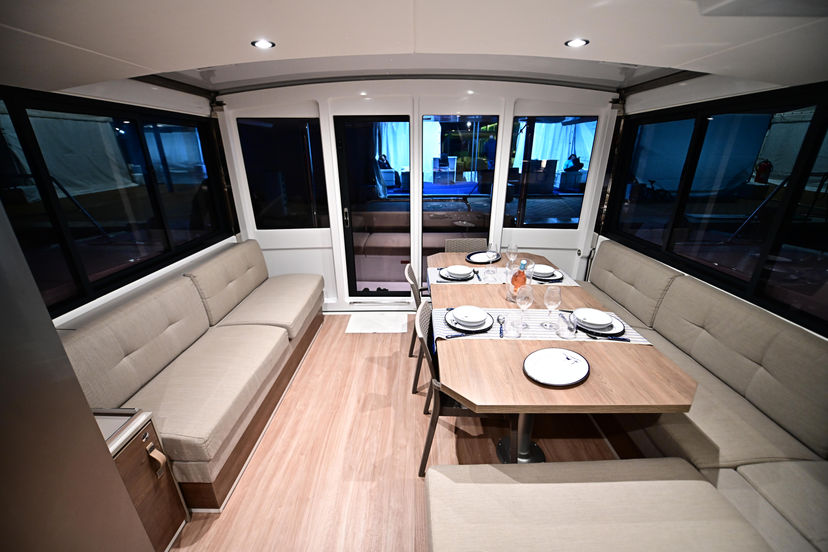Bali Catamarans 4.4 SKYFALL