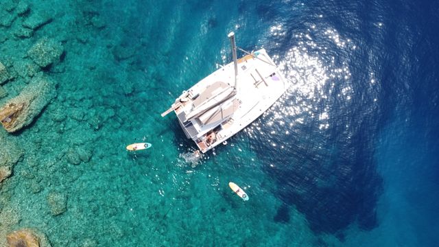 Bali Catamarans 4.8  Calypso