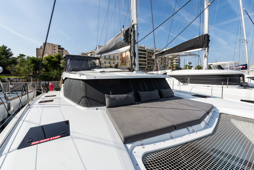 Fountaine Pajot 40 Rih