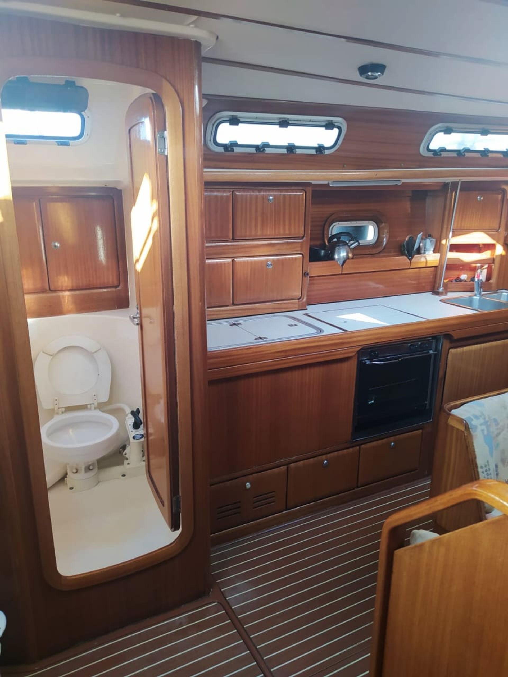 5485081069202458_interior_1.jpg