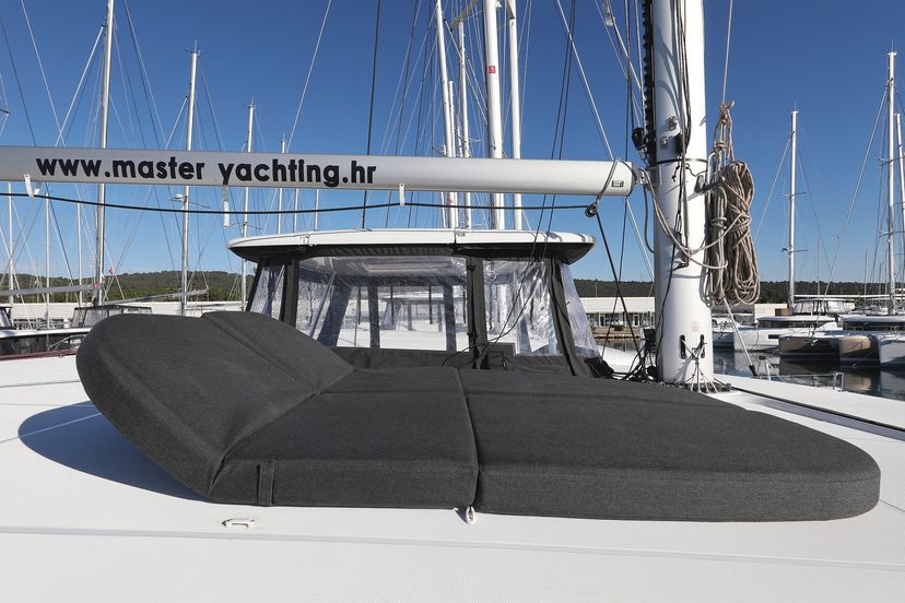 Lagoon 42 EQUATOR