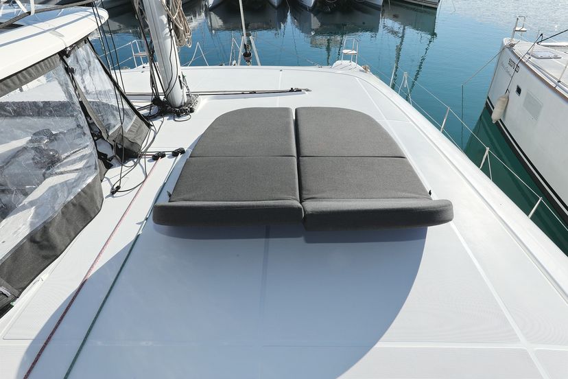 Lagoon 42 EQUATOR