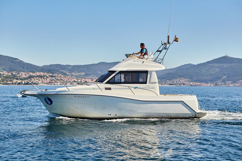 Rodman Polyships 70 Txanpa Hiru