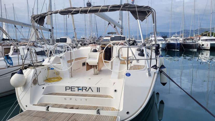 Bavaria Yachtbau CRUISER 51 Petra 2