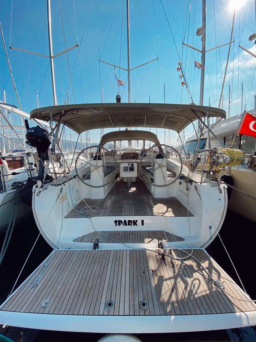 Bavaria Yachtbau 40 Spark 1