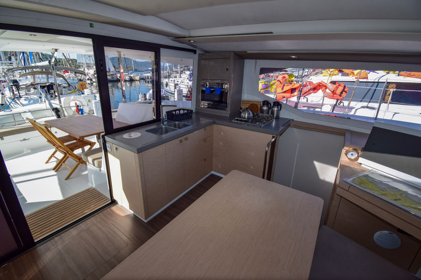 Fountaine Pajot 40 Coco D