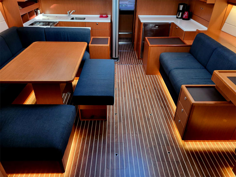 Bavaria Yachtbau 57 Promitheas