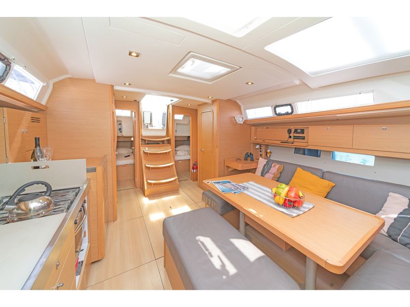 Dufour Yachts GRAND Carpe Diem