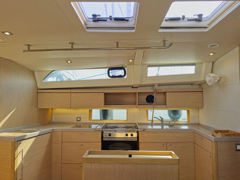 Beneteau OCEANIS 46.1 Sail Away (Refit 2025 - A/C - Electric Heads)