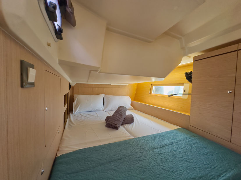Beneteau OCEANIS 46.1 Sail Away (Refit 2025 - A/C - Electric Heads)