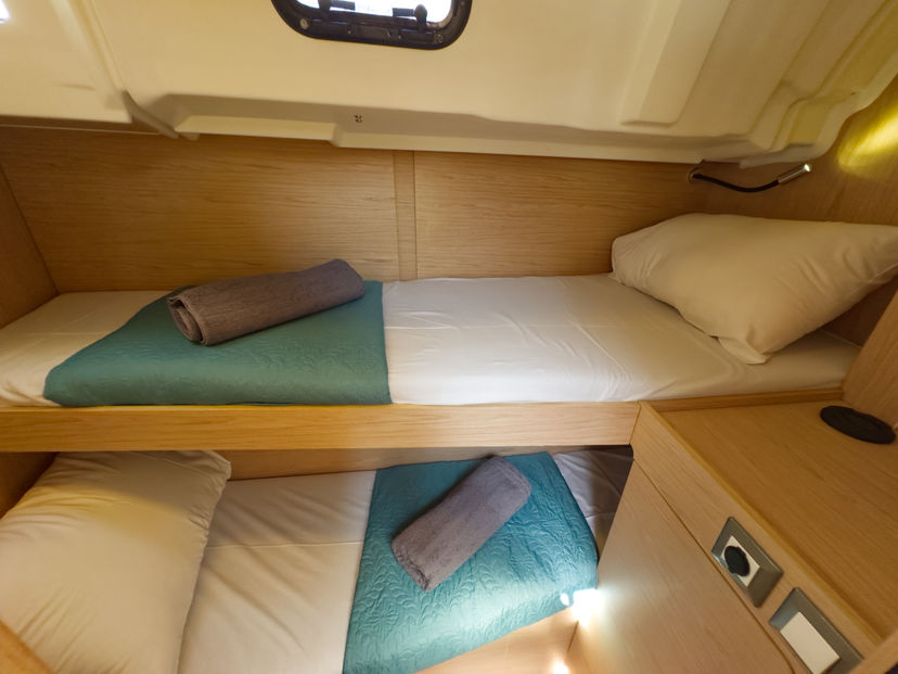 Beneteau OCEANIS 46.1 Sail Away (Refit 2025 - A/C - Electric Heads)