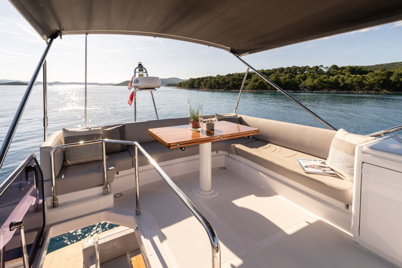 Ferretti 50 Premium