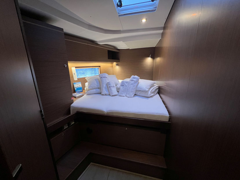 Beneteau OCEANIS 51.1 Panda II