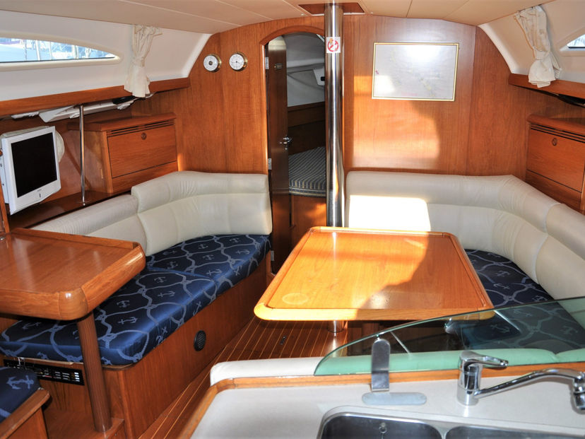 Jeanneau 37 Bonaca