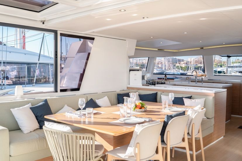 Bali Catamarans 5.4 GALOE