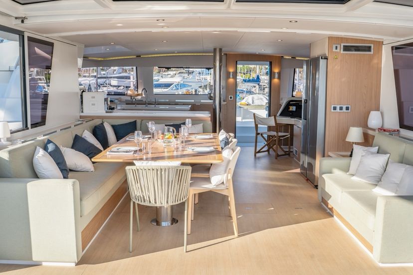 Bali Catamarans 5.4 GALOE